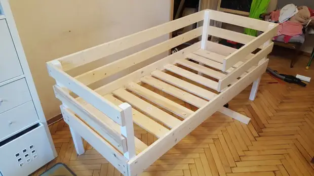 Bed mei jo eigen hannen foar it 1600r bêd, doch it sels, lang