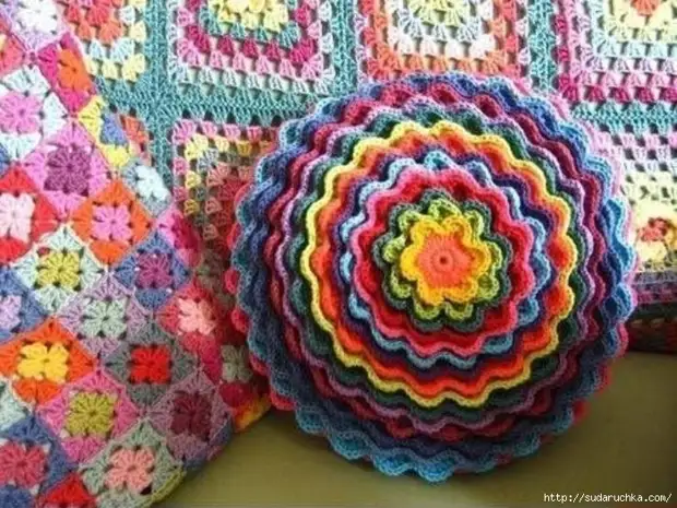 ગાદી Crochet. માસ્ટર વર્ગ