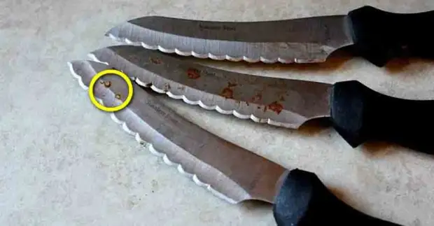 Як позбутися від плям іржі на кухонному ножі