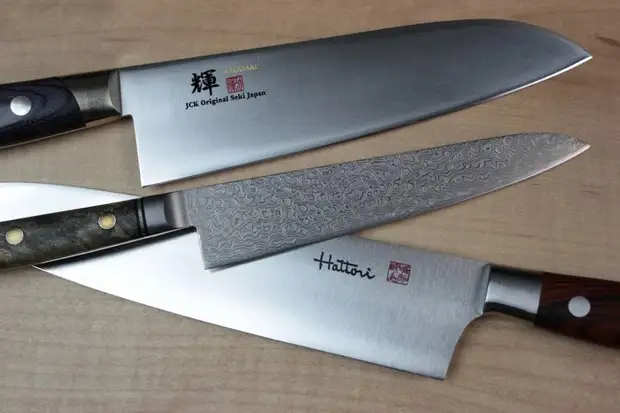 Πώς να απαλλαγείτε από κηλίδες σκουριάς σε ένα μαχαίρι κουζίνας