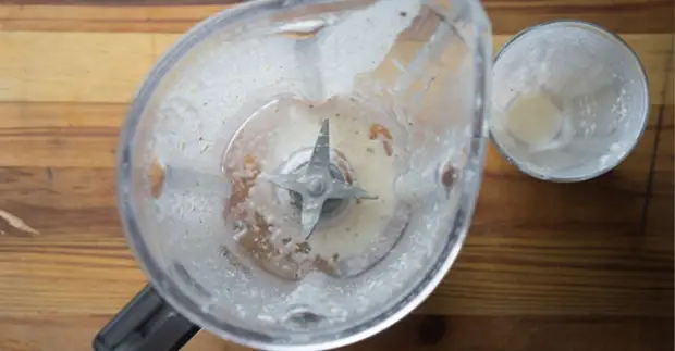 How to Clean Blender - Brilliant Lifehack