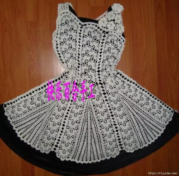 Վարպետության դաս Crochet Openwork Dresses- ում