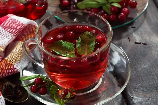 პატარა უზარმაზარი ძალა Berry: 8 სასარგებლო Cranberry თვისებები