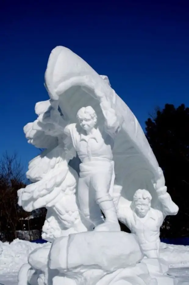 Snežne skulpture (53 fotografij)