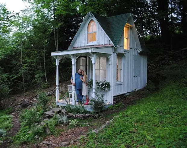 Tiny Viktoriánsky dom v horách Katskill, New York