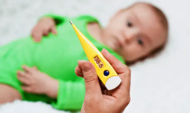 7 uvurderlige regler! Hvad skal gøre ved høj temperatur i et barn