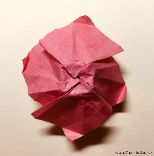 Rozo en papero origami (11) (492x500, 99kb)