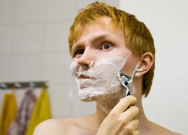શાંત shaving વગર સંવેદનશીલ ત્વચા સાથે - ક્યાંય નહીં.