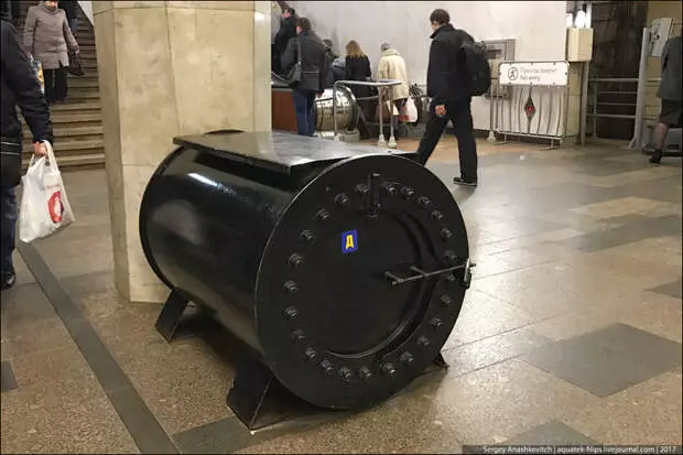 Barils noirs: nouveau mystère de métro