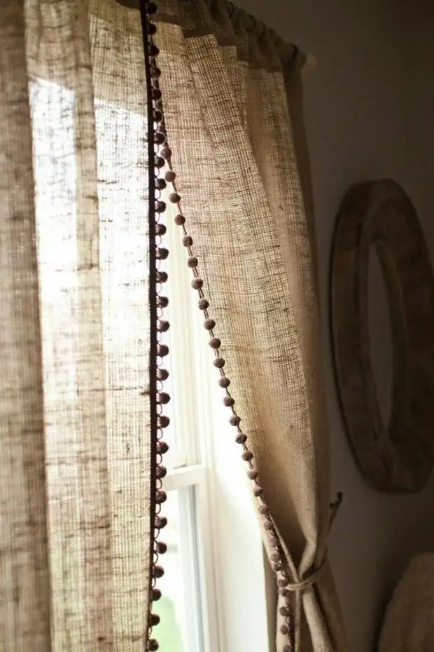 Burlap Curtains: Mma, ịdị mfe na nkasi obi na foto 35