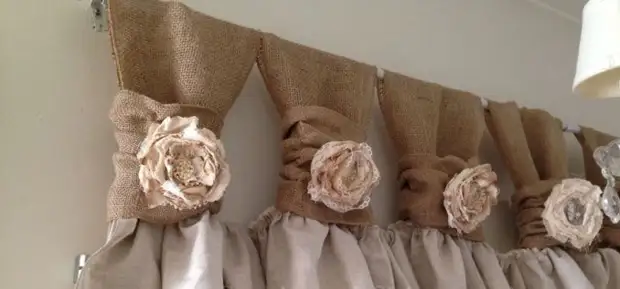 Burlap Curtains: Mma, ịdị mfe na nkasi obi na foto 35