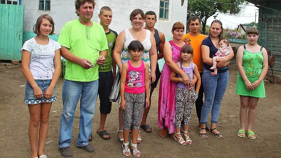 Un entrepreneur rural a pris un prêt pour la réparation de la ferme et l'a passé sur les héros du mémorial du grand patriotique