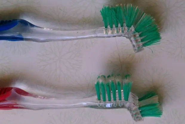 10 καλύτερα κόλπα με μια παλιά οδοντόβουρτσα