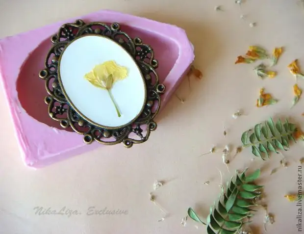 Dandelions in Resin. Վարպետության դաս