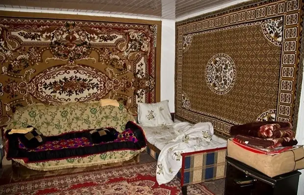 You can not look at it without tears: 15 of the most unsuccessful interiors