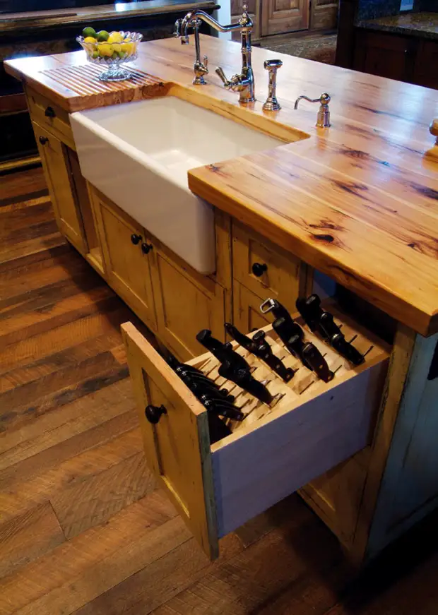 Organisation, Messer in einer separaten Box im Küchenfoto zu halten
