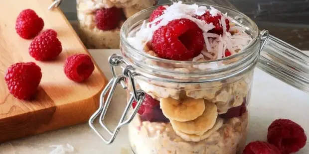 Chutné a rýchle raňajky: Lazy Oatmeal v Jar