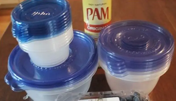 Kaagad at hindi mo hulaan kung ano ang maaari mong gawin mula sa walang laman na tasa mula sa yogurt sa semento. Napakatalino! Mga tagubilin, pag-aari, gawin mo ang iyong sarili, gawin mo ito sa iyong sarili. Kapaki-pakinabang, mga larawan