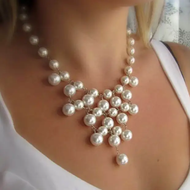 Stilingas perlų apdaila