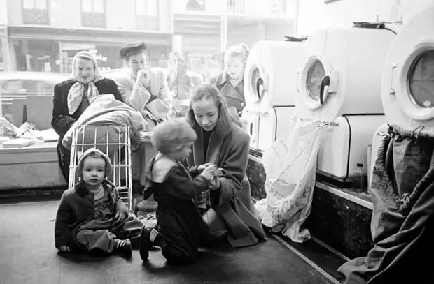 Spălătorie în New York, 1948 Spălătorie, SUA