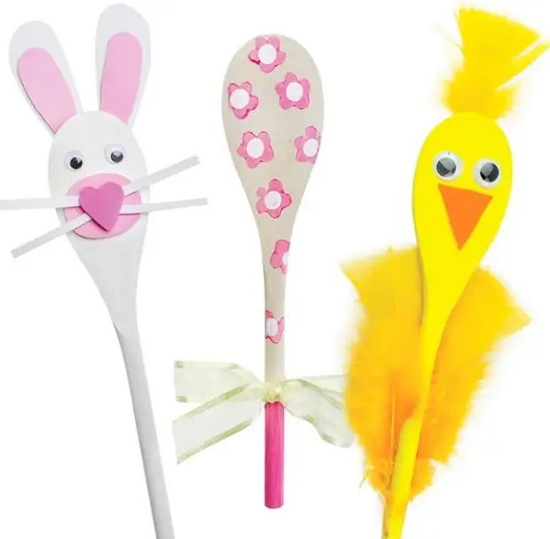 Easter crafts makke fan houten lepels