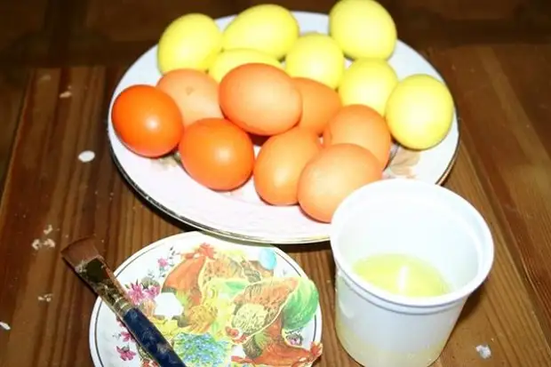 Idea hiasan telur easter asal