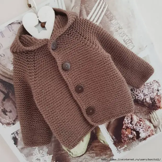 Kif Tiġi Cardigan Cardigan Cozy Labar għat-Tfal