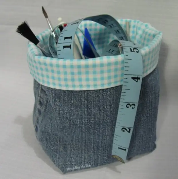 Jeans Organizer.