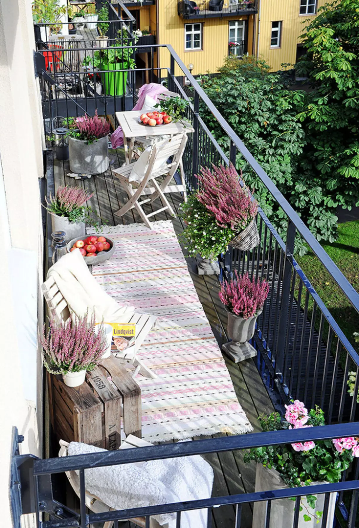 25 балкони со пролетно расположение