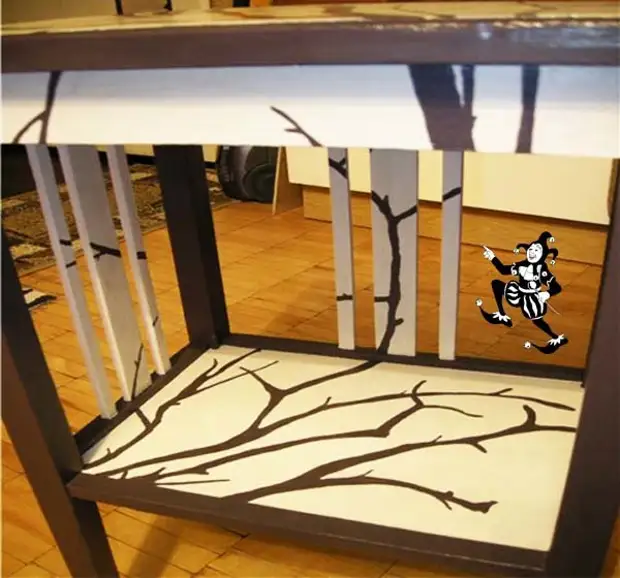 樹木在床頭桌上建築技巧，做，提示，巧妙的手，照片