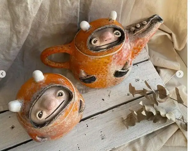 Excreating Imagination Ceramics Master from Ufa (it's hard to believe that these are kettles and vases)