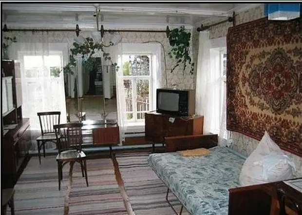 Mga interiors sa mga apartment sa Soviet sa USSR, interior