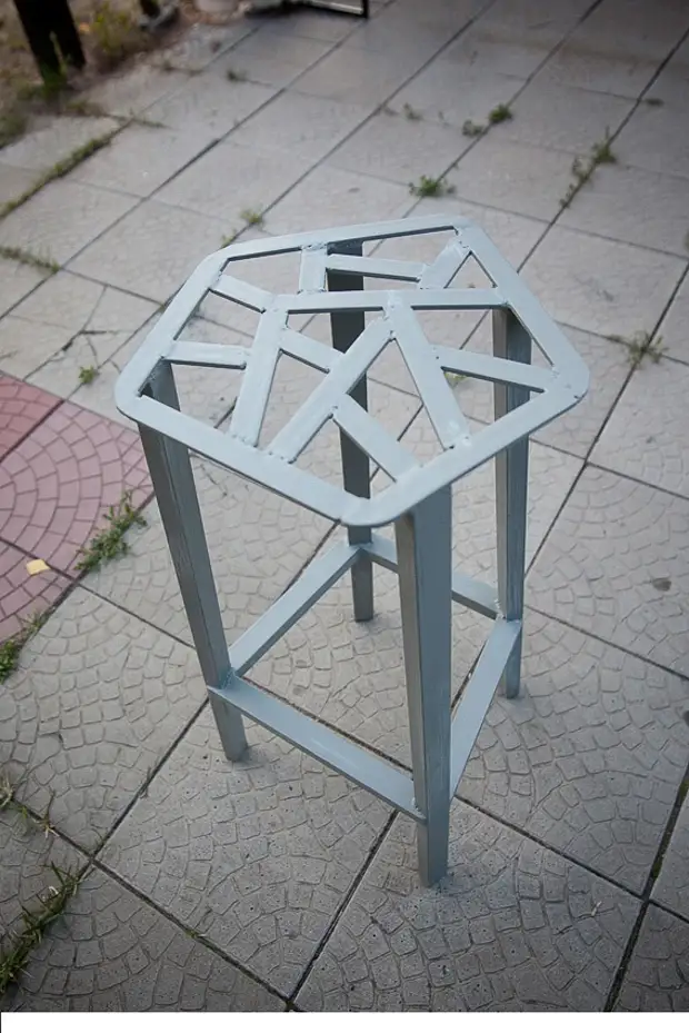 Metal bar stool.