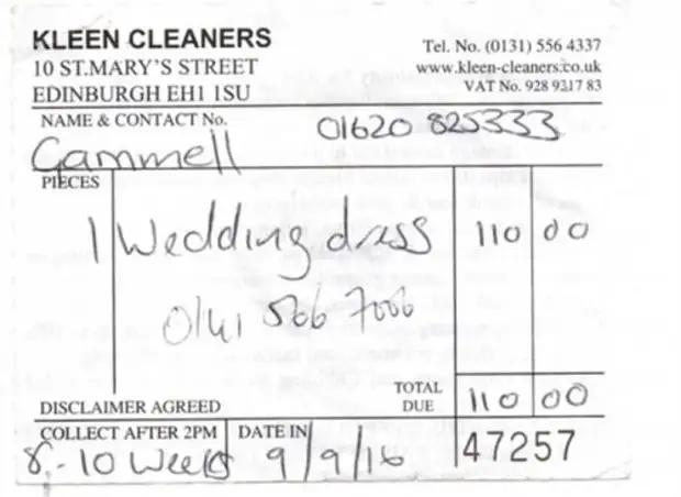 Chaill an gúna bainise Bridesmaid Bridesmaid 147 bliain d'aois glantachán tirim, le fáil le cabhair an idirlín (10 ngrianghraf)