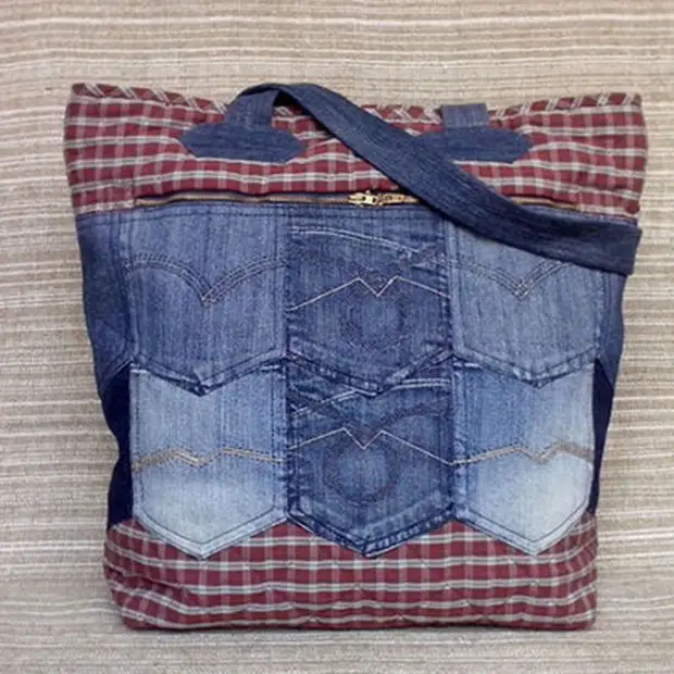 Segunda vida de jeans en la imagen de bolsos lindos.