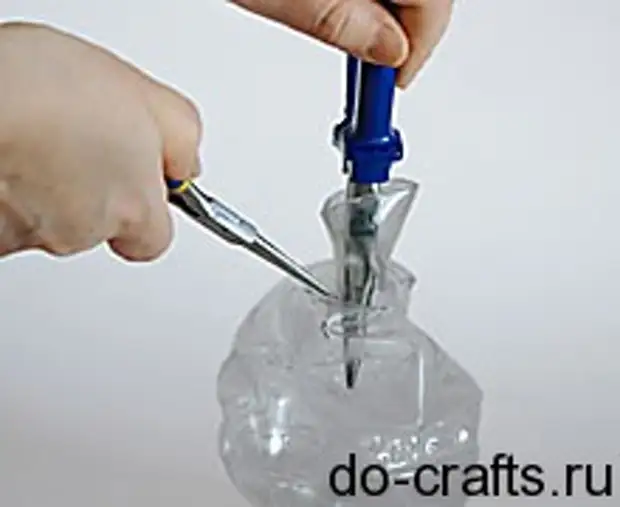 робім вазу з пластыкавых бутэлек
