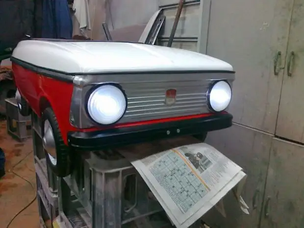 Restoration of the Children's Pedal Machine "Moskvich" (56 photos)