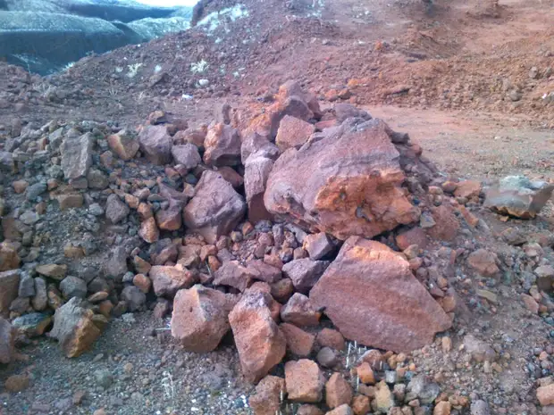 Que é a pedra pómez?