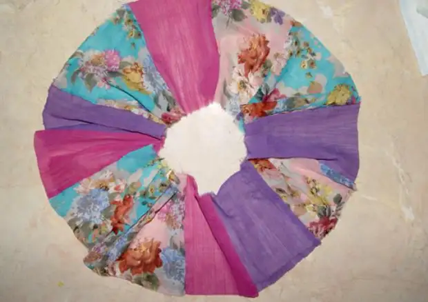 Patchwork skirt "di lantai" dalam empat jam