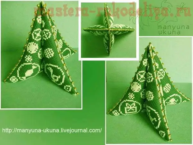 Assembly: Geometric Christmas Tree