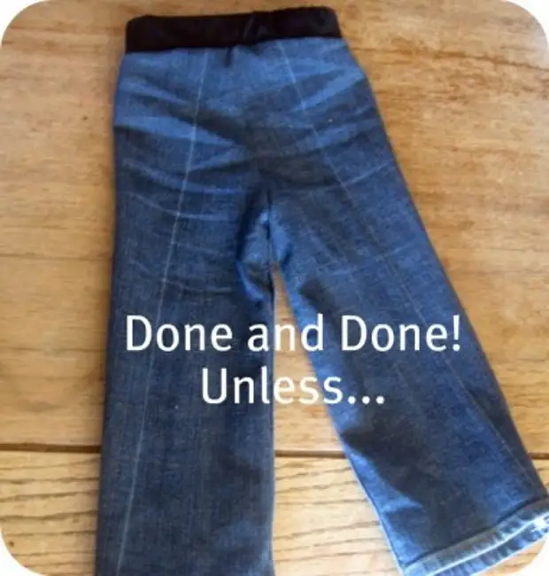 Comment coudre un pantalon de denim d'un enfant.