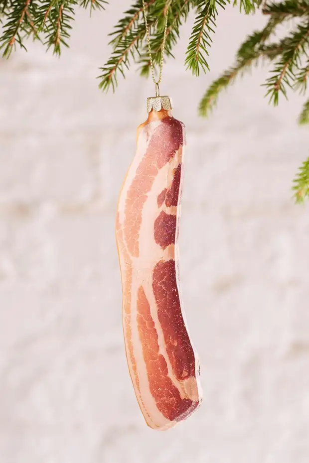 Bacon sur l'arbre de Noël!