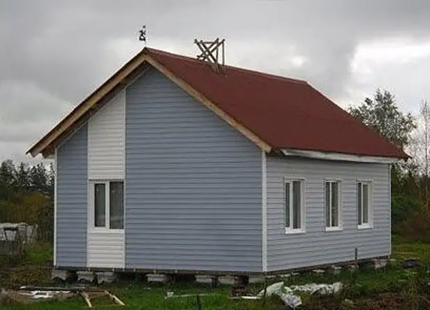 Wéi en Haus fir 2 Woche mat Ären eegenen Hänn ze bauen