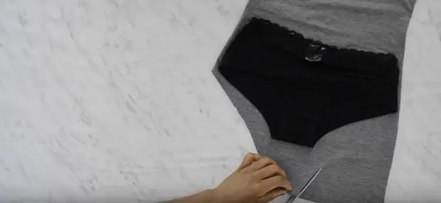 Ako urobiť módne telo z obyčajných tričiek