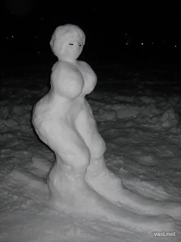 Pictures on request asked her husband to make a snowman kids ...