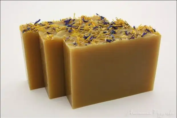 Healing herbal soap do it yourself