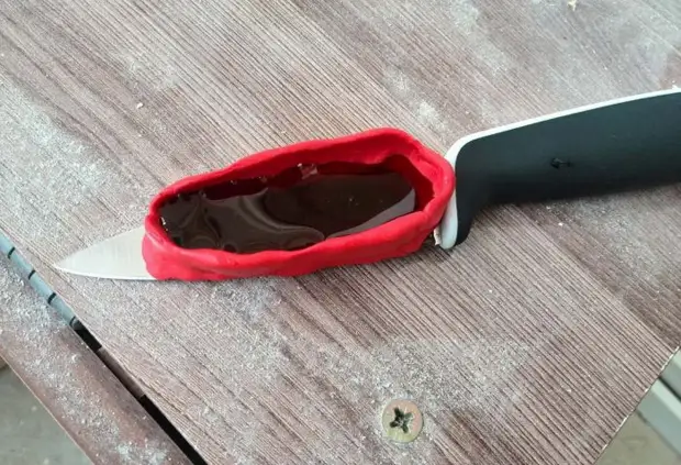 Едноставно гравирање на нож гравирање, нож