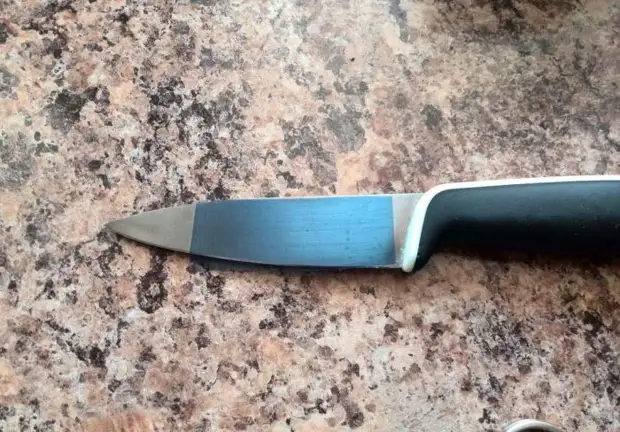 Едноставно гравирање на нож гравирање, нож