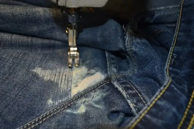 Flygande jeans. Mästarklass