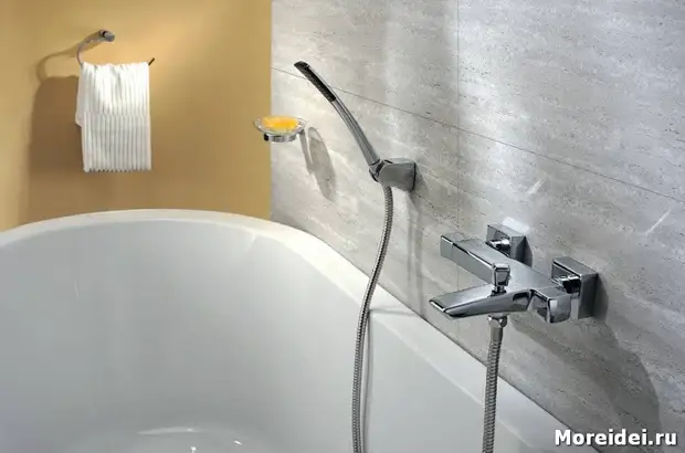 How to choose a mixer for the bathroom